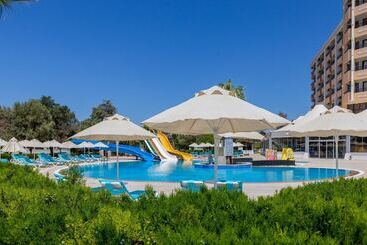 The Holiday Resort Hotel   All Inclusive - Didim