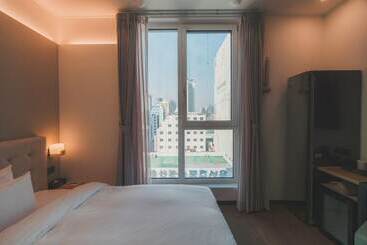 Hound Hotel Busan Station