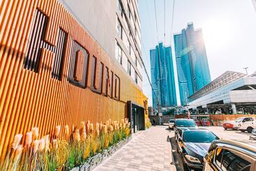 Hound Hotel Busan Station