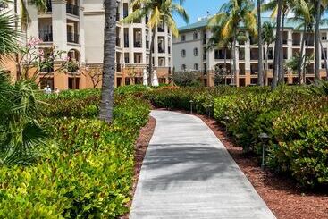 استراحتگاه Great Bay Condominiums At Ritzcarlton Club, St. Thomas