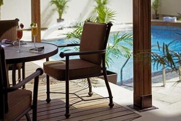 Dusit Residence Dubai Marina