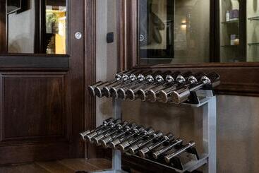 هتل Baia Di Ulisse Wellness & Spa