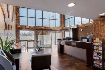 هتل Best Western Plus Brooklyn Bay