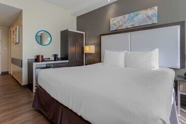 هتل Best Western Plus Brooklyn Bay