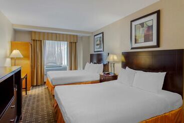 هتل Best Western Plus Brooklyn Bay