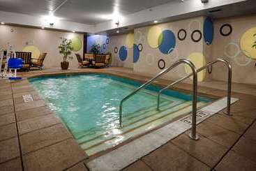 Best Western Plus Sandusky Hotel & Suites