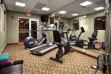 Best Western Plus Sandusky Hotel & Suites