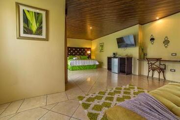 Casa Luna Hotel & Spa