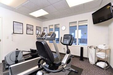هتل Comfort Inn And Suites