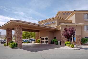 هتل Comfort Inn At Convention Center