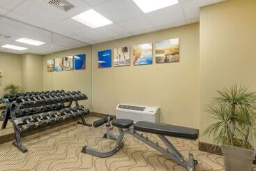 هتل Comfort Inn North Polaris