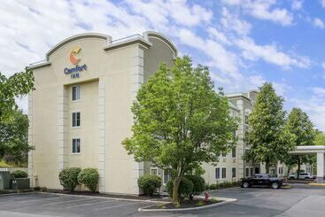 هتل Comfort Inn North Polaris