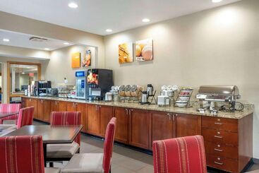 هتل Comfort Inn North Polaris