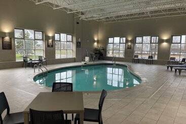 هتل Comfort Inn North Polaris