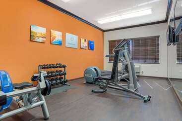 هتل Comfort Suites