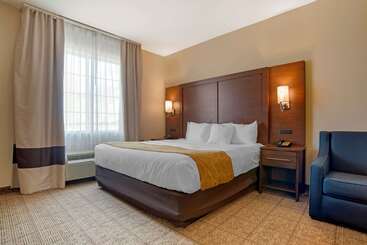 هتل Comfort Suites
