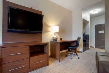 هتل Comfort Suites
