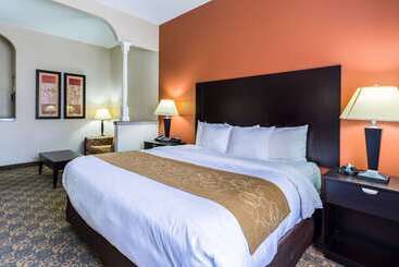 هتل Comfort Suites Westchase Houston Energy Corridor