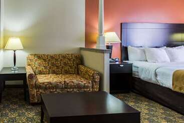 هتل Comfort Suites Westchase Houston Energy Corridor