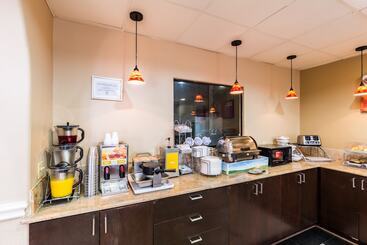 هتل Comfort Suites Westchase Houston Energy Corridor