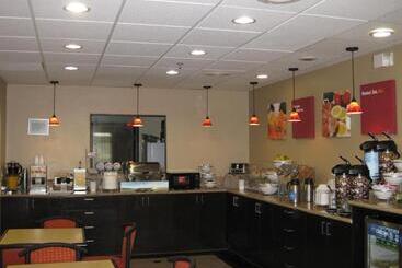هتل Comfort Suites Westchase Houston Energy Corridor