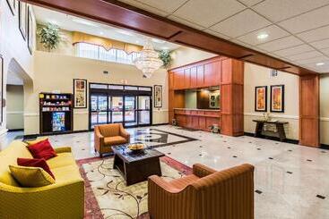هتل Comfort Suites Westchase Houston Energy Corridor