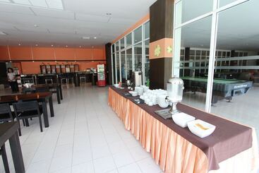 هتل Crown Pattaya Beach