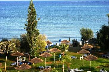 هتل Cyprus Villages