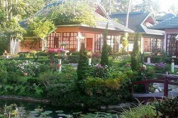 هتل Ekman Garden Resort