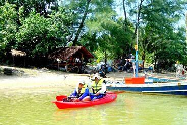 هتل Ekman Garden Resort
