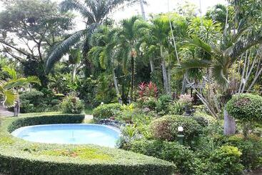هتل Ekman Garden Resort