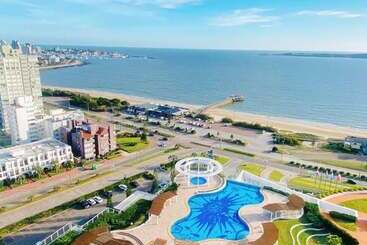 هتل Enjoy Punta Del Este