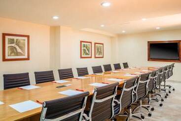 هتل Fiesta Inn Tuxtla Gutierrez