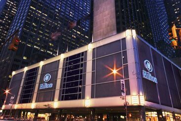 هتل The Hilton Club   New York