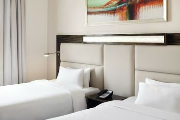 هتل Holiday Inn Express Dubai Internet City, An Ihg