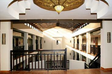 هتل Iberostar Waves Saidia