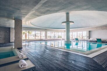 هتل Iberostar Waves Saidia