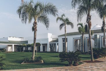 هتل Iberostar Waves Saidia