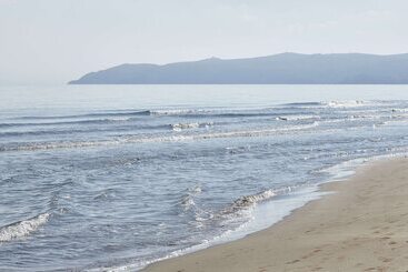 هتل Iberostar Waves Saidia