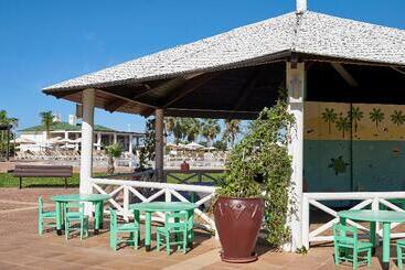 هتل Iberostar Waves Saidia