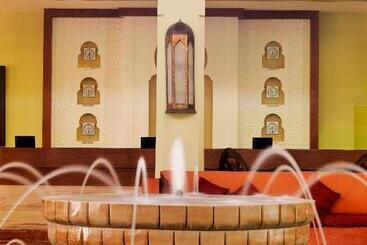 هتل Iberostar Waves Saidia