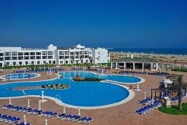 هتل Iberostar Waves Saidia