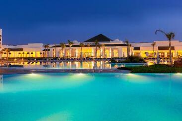 هتل Iberostar Waves Saidia