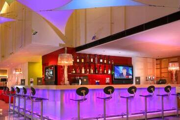 هتل Ibis Singapore On Bencoolen