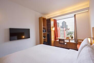 هتل Ibis Singapore On Bencoolen
