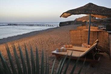 هتل Jaz Neo Reef Marsa