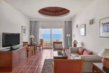 هتل Jaz Neo Reef Marsa