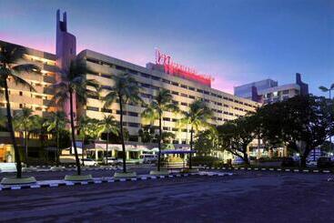 هتل Mercure Convention Center Ancol