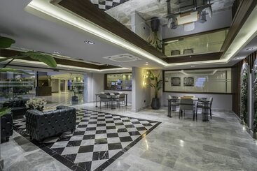 Merit Park Hotel Casino & Spa