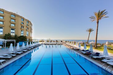 Merit Park Hotel Casino & Spa